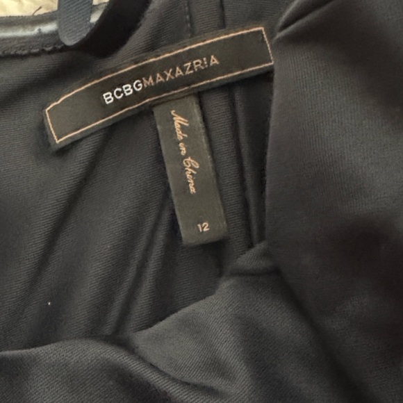 BCBGMaxAzria STRAPLESS MINI DRESS - Picture 3 of 3